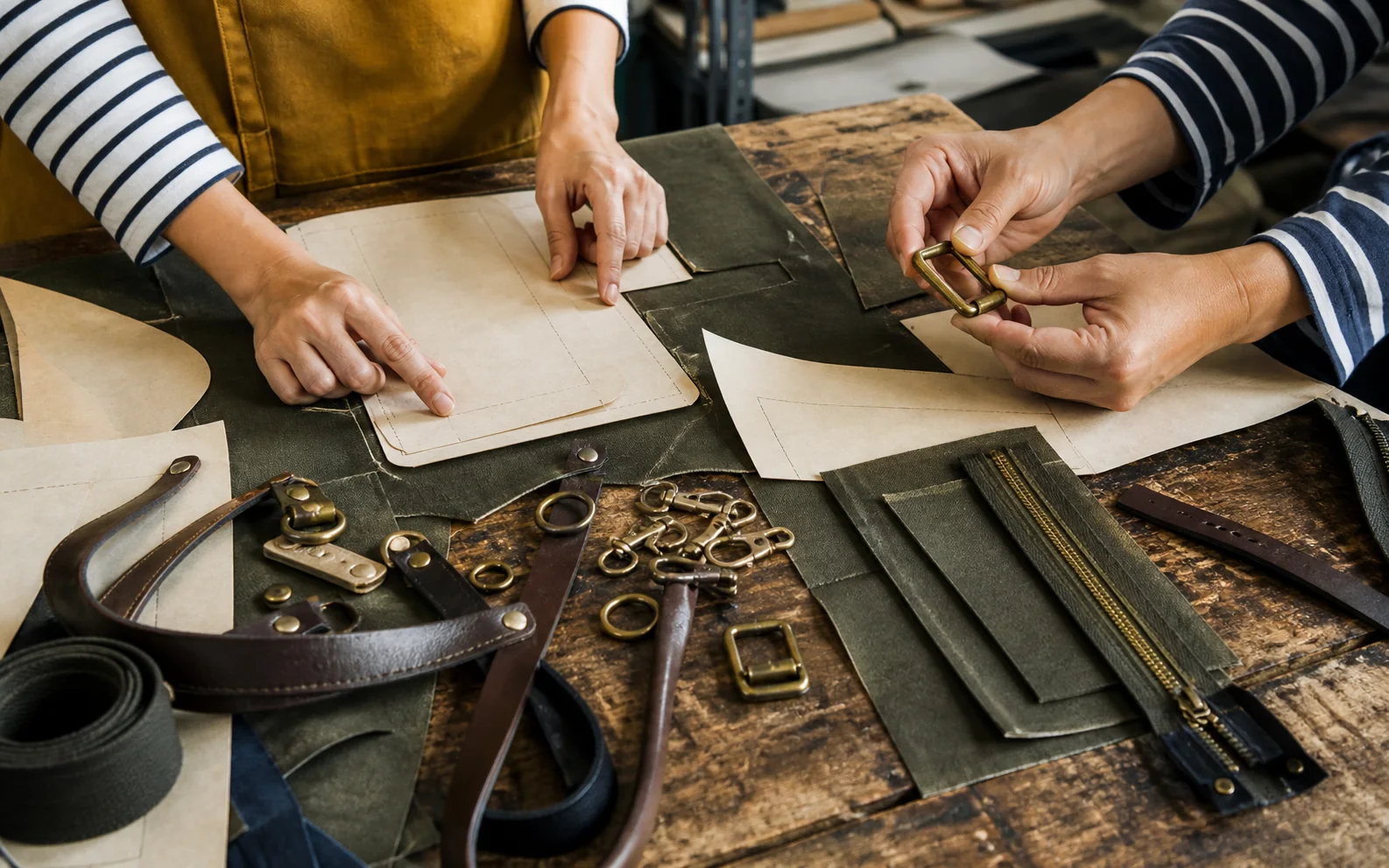 Bag materials hardware and pattern cutting process